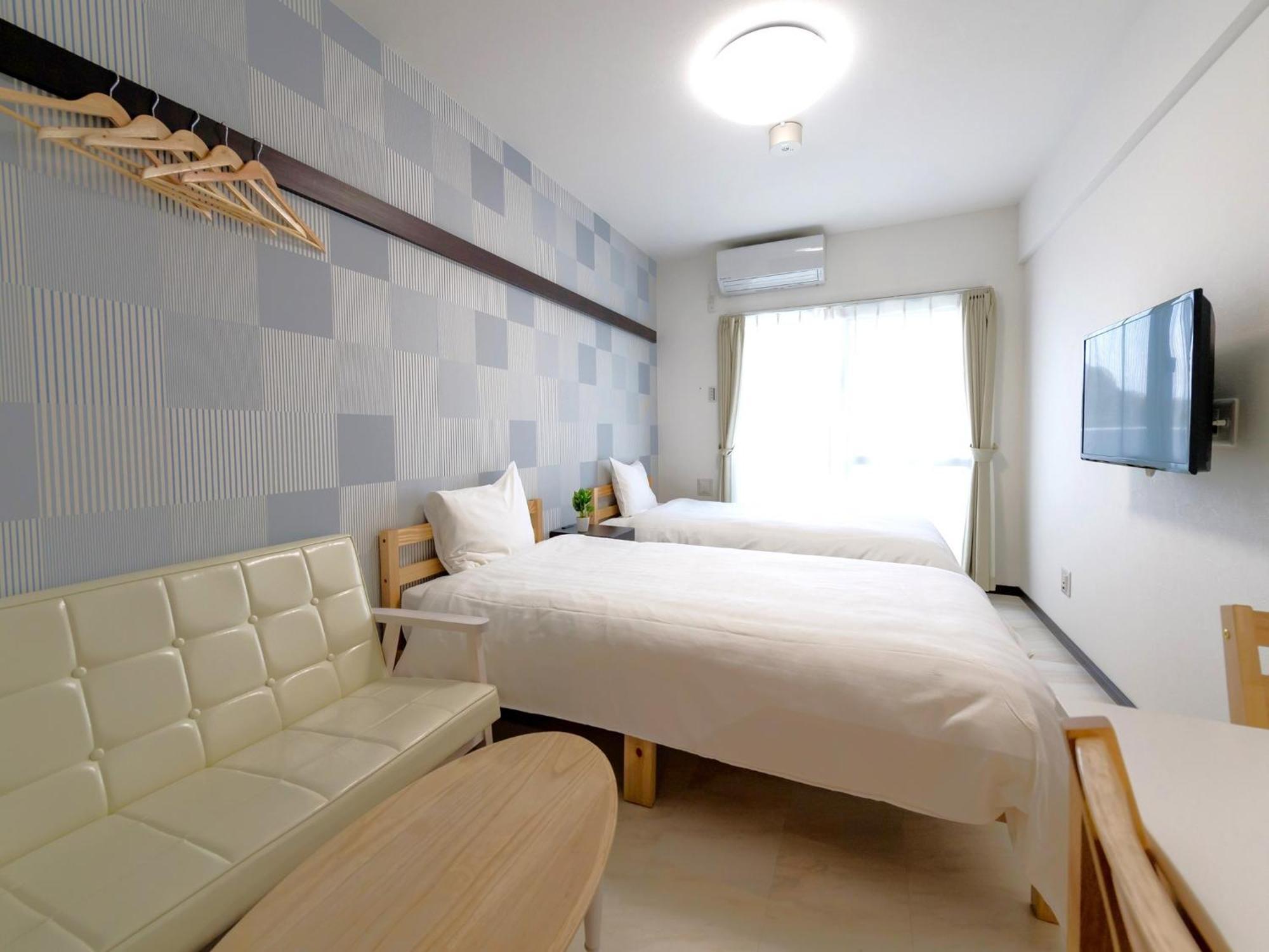 2⋆ HOTEL TOMAS NAGO ≡ Nago, Japan ≡ Lowest Booking Rates For Hotel Tomas  Nago in Nago